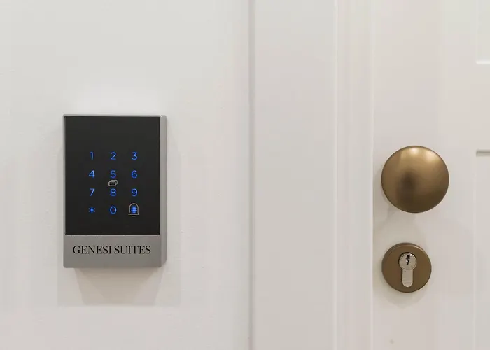 Pensión Genesi 4*